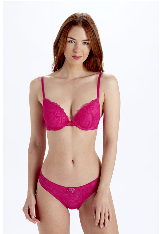 Pretty Polly Amy Lace Padded Push Up Plunge Bra – Calon Cariad