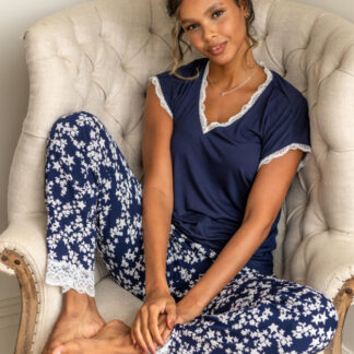 Pour Moi Sofa Loves Lace T-Shirt and Trouser Pyjama Set
